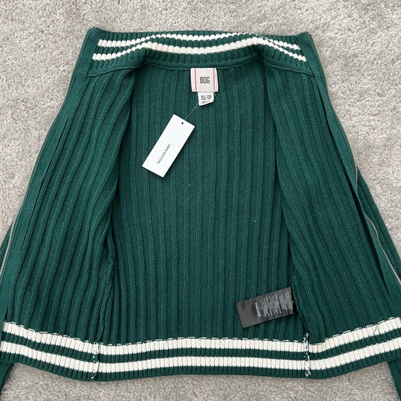 NEW Urban Outfitters Varsity Zip Sweater - Picture 8 of 10